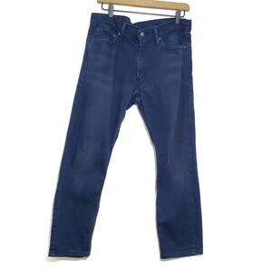 Levi's | 513 | 32x26 Slim Straight Stretch Jeans in a Medium Dark Blue